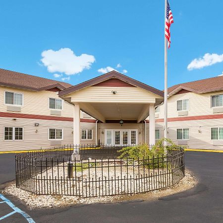 Econo Lodge Lake Mills Екстер'єр фото